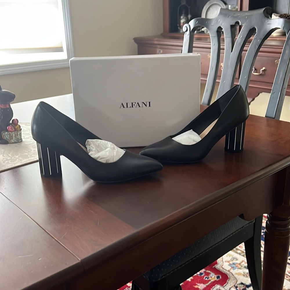 Alfani leather heels